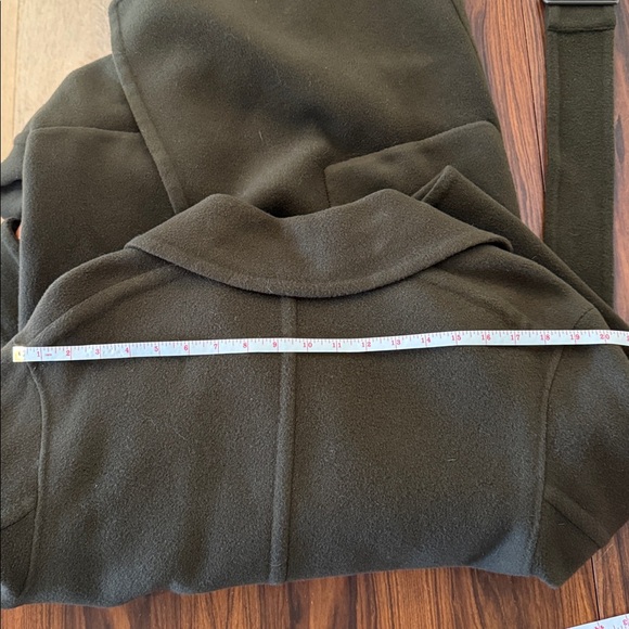 NWOT Vince wool blend trench coat. Army green/brown color, XS, oversized fit. - Picture 10 of 11